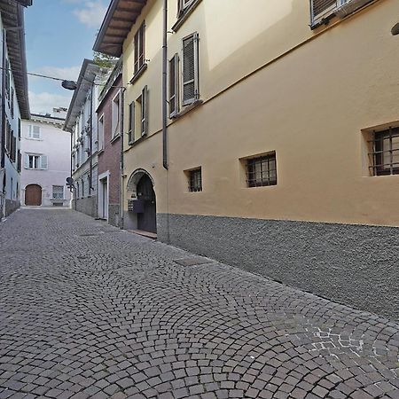 Residence Orti Apartments By Wonderful Italy Salo Bagian luar foto