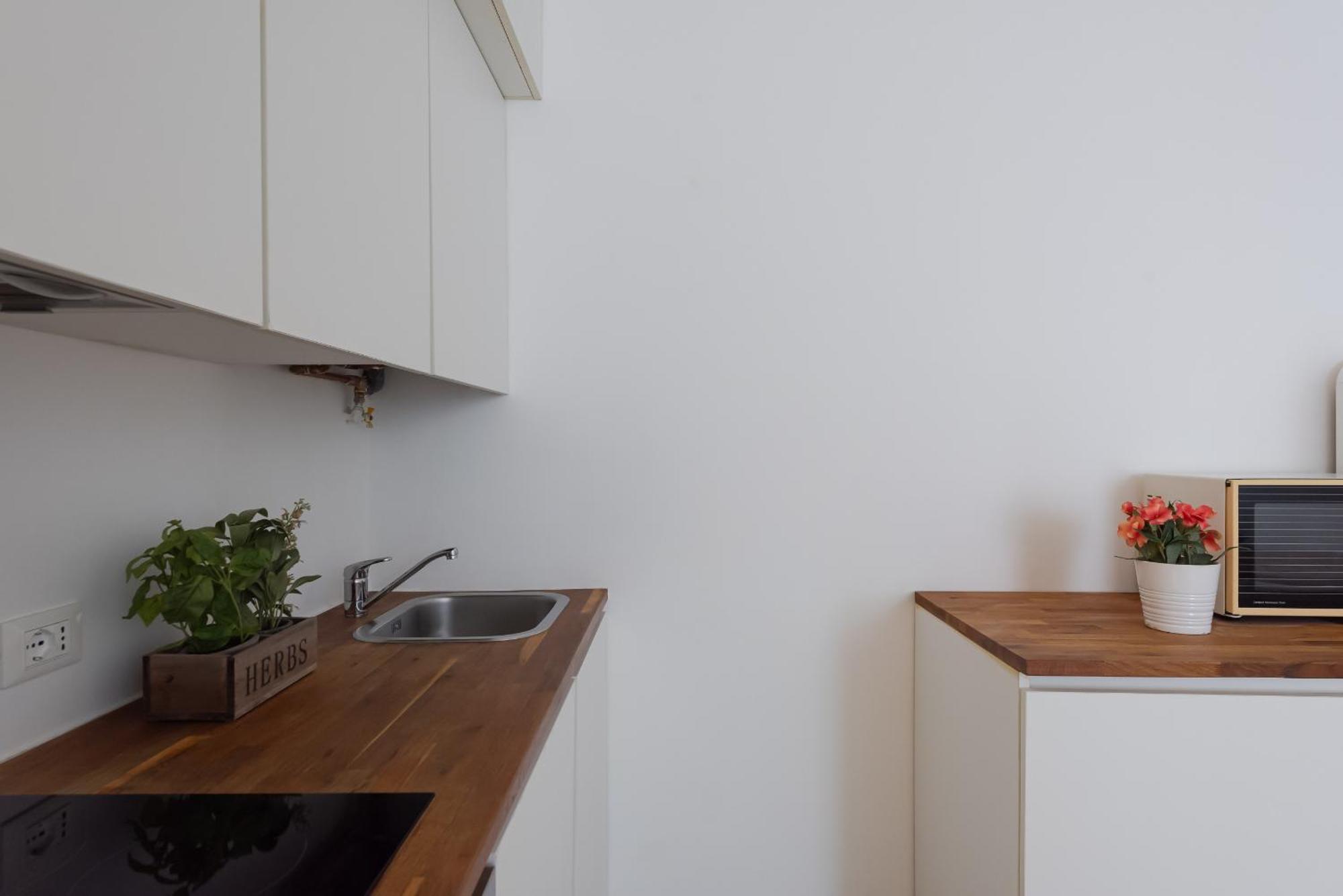 Residence Orti Apartments By Wonderful Italy Salo Bagian luar foto