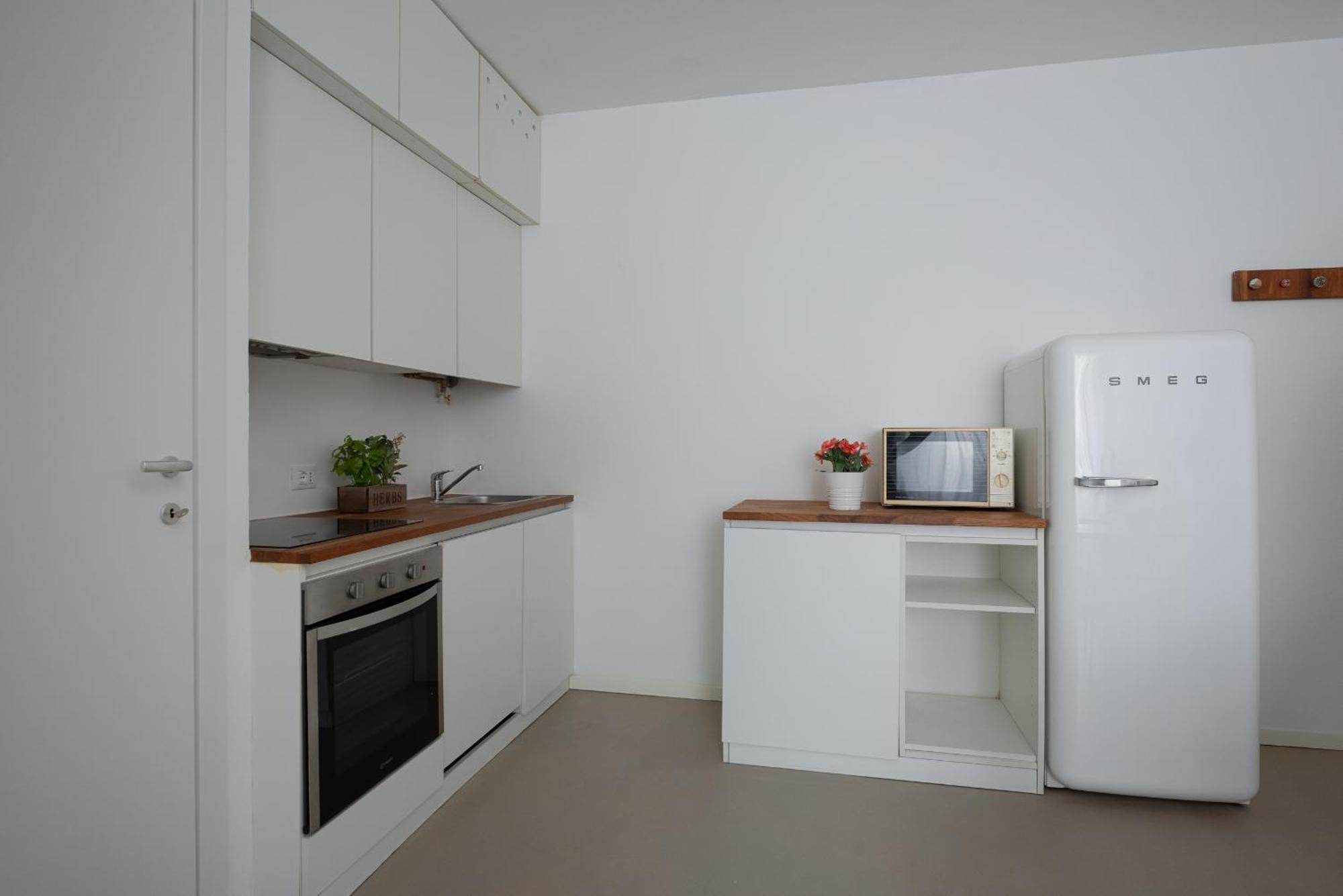 Residence Orti Apartments By Wonderful Italy Salo Bagian luar foto