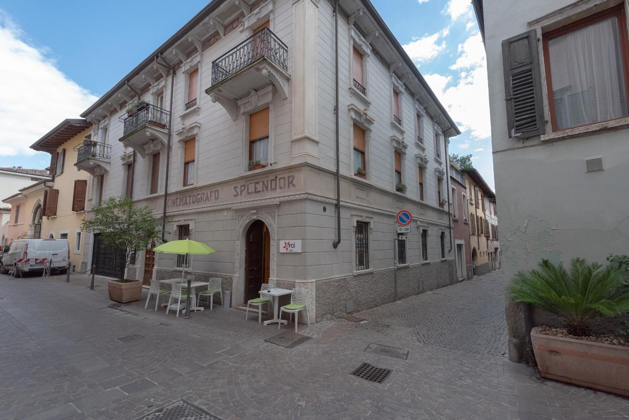 Residence Orti Apartments By Wonderful Italy Salo Bagian luar foto