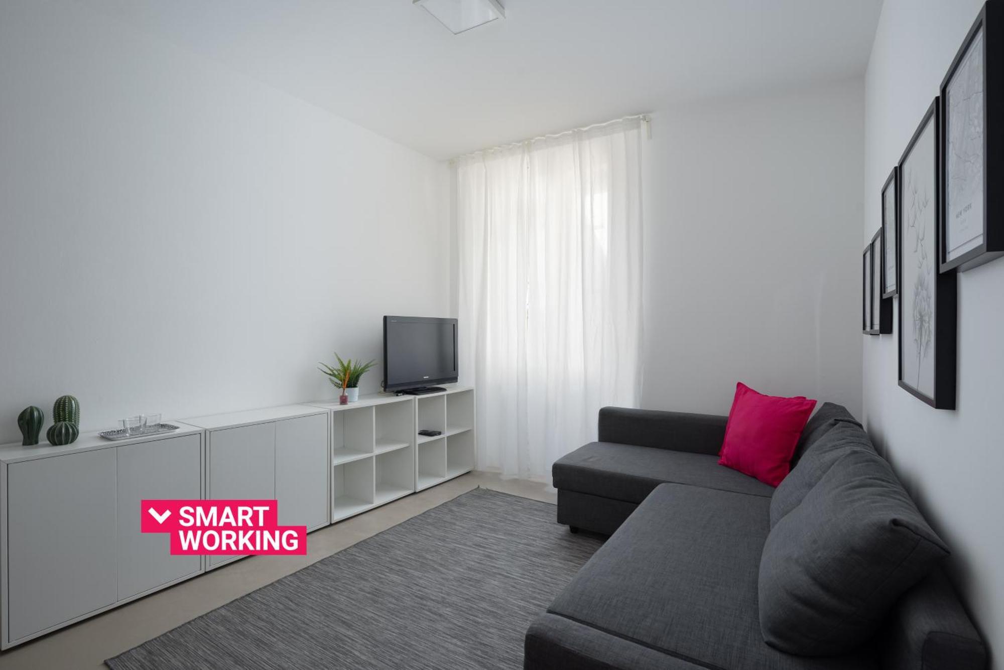 Residence Orti Apartments By Wonderful Italy Salo Bagian luar foto